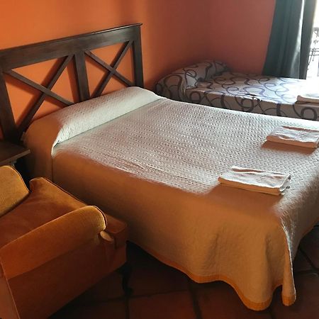 Casa Rural Los Robles 阿塞沃 外观 照片