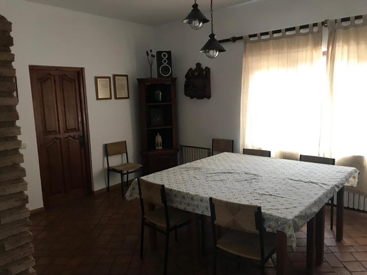 Casa Rural Los Robles 阿塞沃 外观 照片