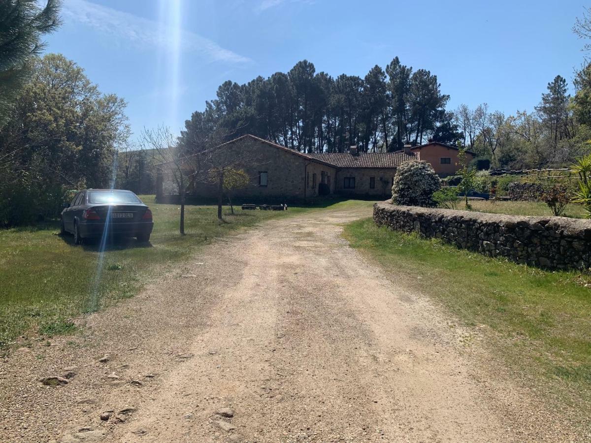 Casa Rural Los Robles 阿塞沃 外观 照片